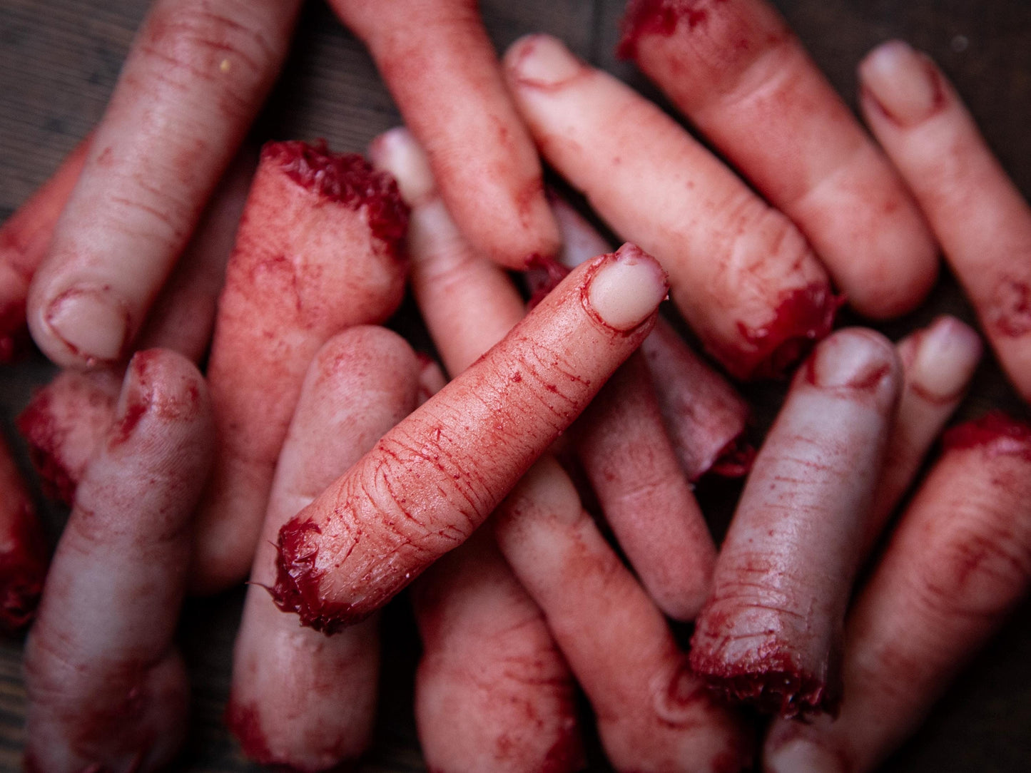 🔪 Doigt Tranché Réaliste – Accessoire Sanglant Ultra-Réaliste pour Halloween ou Effets Spéciaux de Film