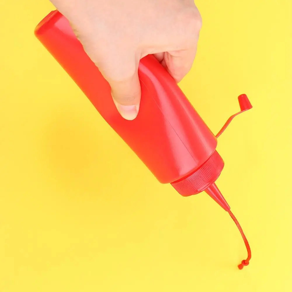 Fausse Bouteille de Ketchup – Blague Visuelle avec Effet Réaliste très drôle